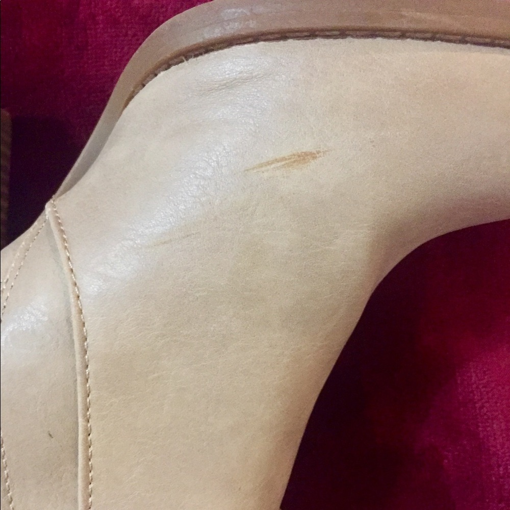 Tan booties - Picture 8 of 8